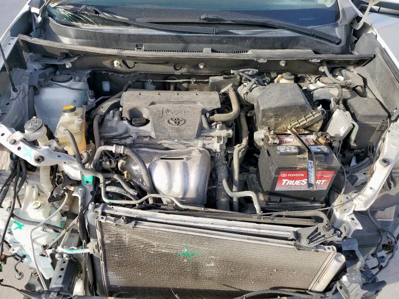 Photo 12 from auction – 2015 TOYOTA RAV4 LIMIT with VIN 2T3YFREV1FW142999