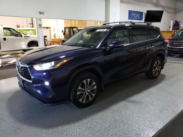 TOYOTA HIGHLANDER 2021 with VIN 5TDHZRBH4MS555066 - Photo from auction