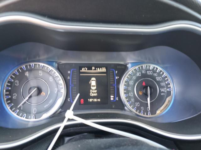 Photo 9 from auction – 2015 CHRYSLER 200 LIMITE with VIN 1C3CCCAB9FN751068