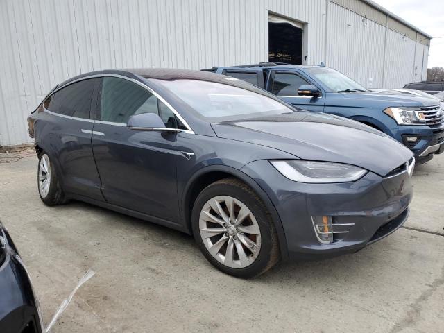 Photo 4 from auction – 2018 TESLA MODEL X with VIN 5YJXCDE22JF138486