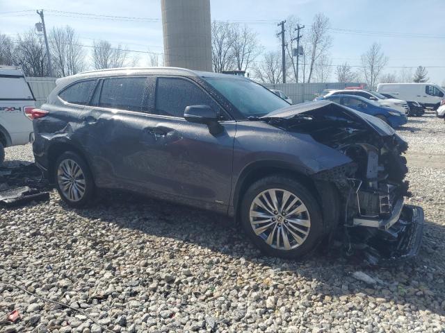 Снимка 4 от търг – 2022 TOYOTA HIGHLANDER с VIN 5TDEBRCH7NS089088