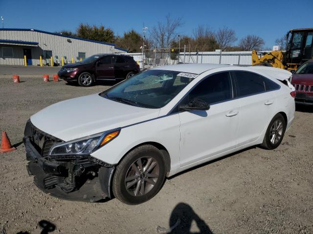HYUNDAI SONATA SE 2016 with VIN 5NPE24AF0GH389519 - Photo from auction