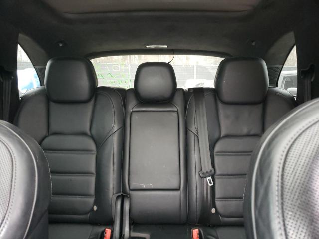 Photo 10 from auction – 2016 PORSCHE CAYENNE GT with VIN WP1AD2A26GLA72543