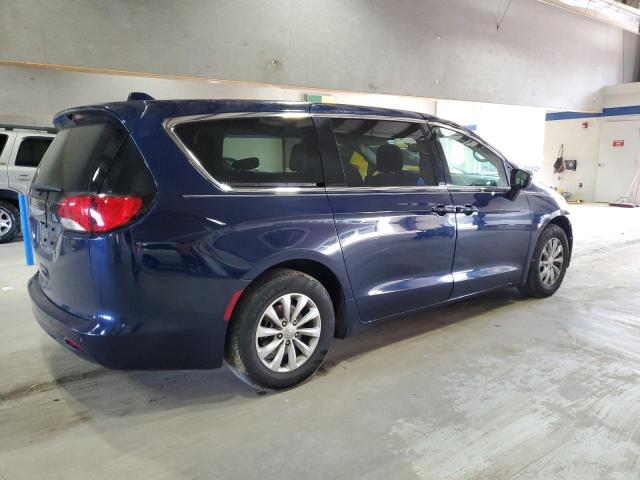 Photo 3 from auction – 2017 CHRYSLER PACIFICA T with VIN 2C4RC1DGXHR723058