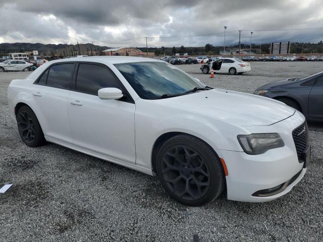 Снимка 4 от търг – 2016 CHRYSLER 300 S с VIN 2C3CCABG4GH287258