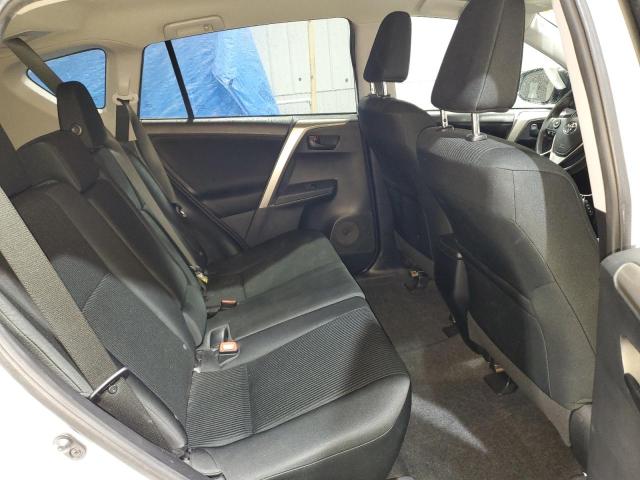Zdjęcie 11 z aukcji – 2015 TOYOTA RAV4 LE z VIN 2T3BFREV2FW240140