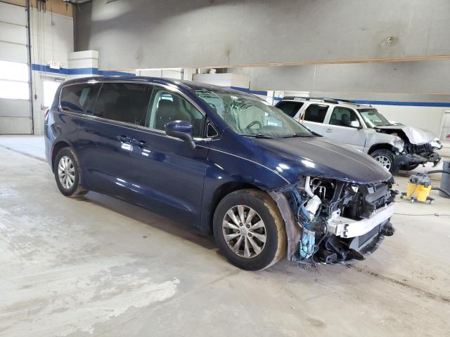 Photo 4 from auction – 2017 CHRYSLER PACIFICA T with VIN 2C4RC1DGXHR723058