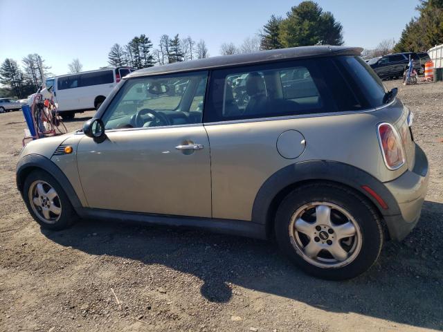 Снимка 2 от търг – 2009 MINI COOPER с VIN WMWMF33549TW77649