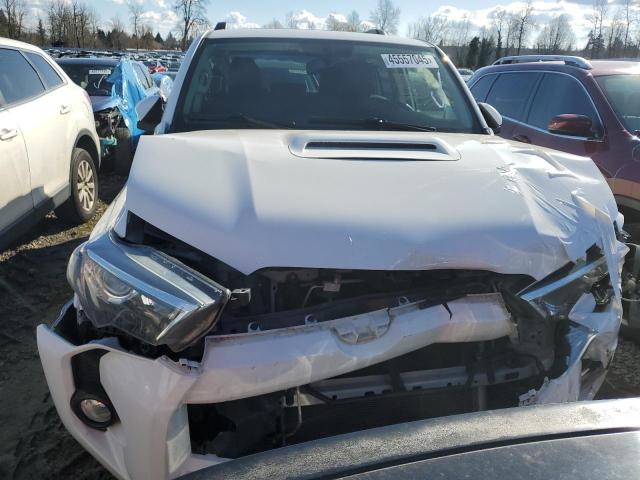 Photo 5 from auction – 2019 TOYOTA 4RUNNER SR with VIN JTEBU5JR1K5716320