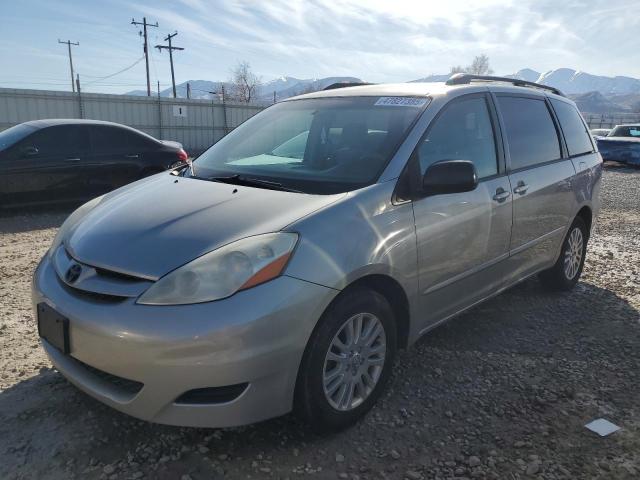 TOYOTA SIENNA LE 2007 with VIN 5TDBK23C17S002464 - Photo from auction