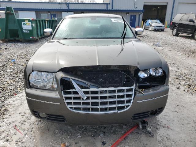 Photo 5 from auction – 2010 CHRYSLER 300 TOURIN with VIN 2C3CA5CV5AH193519