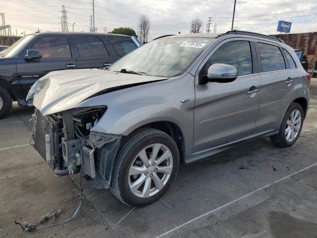 MITSUBISHI OUTLANDER 2015 with VIN 4A4AP4AW5FE048172 - Photo from auction