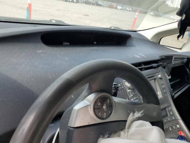Photo 9 from auction – 2015 TOYOTA PRIUS with VIN JTDKN3DU6F1907749