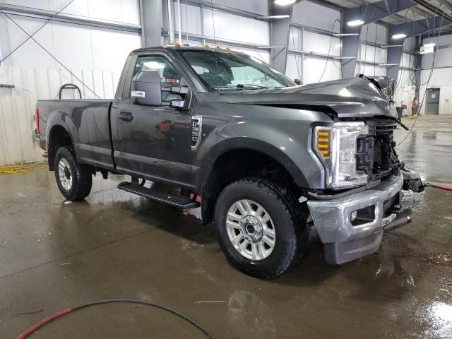 Photo 4 from auction – 2019 FORD F350 SUPER with VIN 1FTRF3B60KEF39636