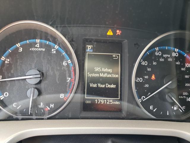 Photo 9 from auction – 2018 TOYOTA RAV4 LE with VIN 2T3BFREV8JW777586