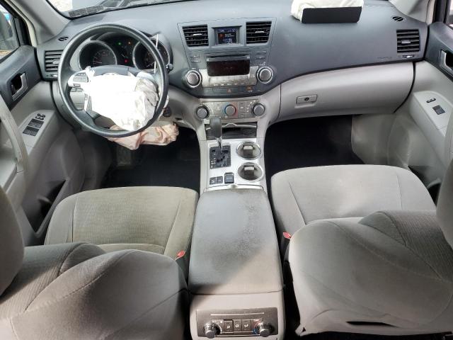 Photo 8 from auction – 2012 TOYOTA HIGHLANDER with VIN 5TDBK3EH0CS154244