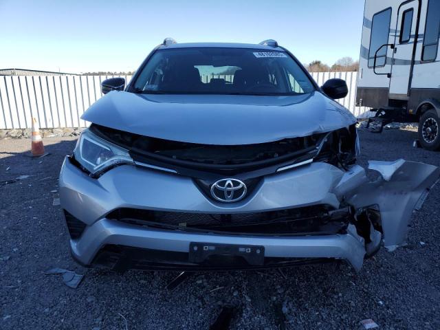 Photo 5 from auction – 2016 TOYOTA RAV4 LE with VIN 2T3BFREV4GW446822