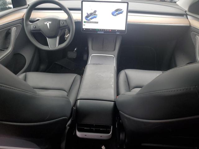 Снимка 8 от търг – 2024 TESLA MODEL Y с VIN 7SAYGDEE0RA250394