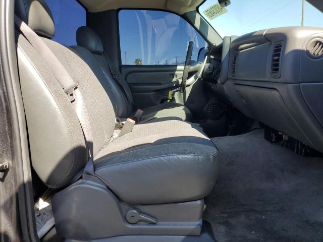 Photo 10 from auction – 2004 CHEVROLET SILVERADO with VIN 1GCEC14X04Z158141