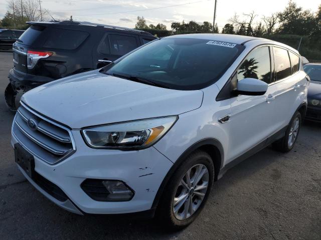 FORD ESCAPE SE 2017 with VIN 1FMCU9G92HUB90443 - Photo from auction