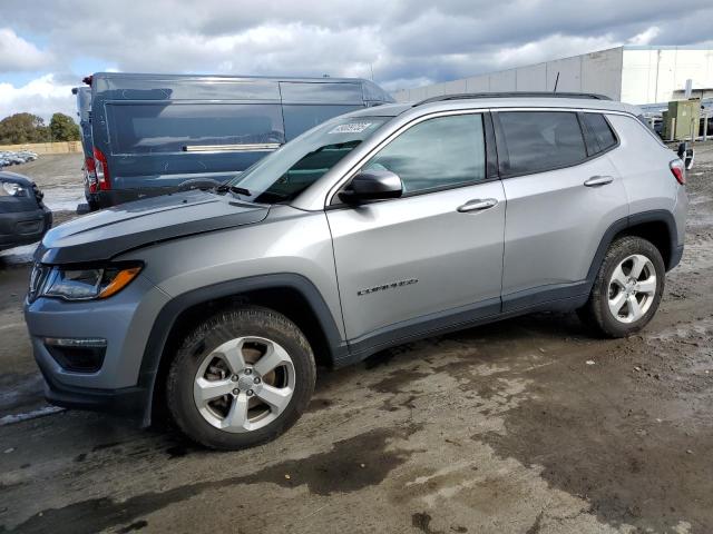 JEEP COMPASS LA 2019 с VIN 3C4NJDBB0KT791502 - Снимка от търг