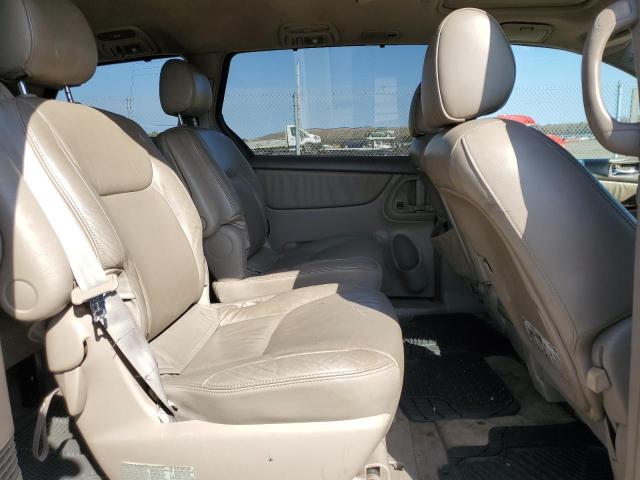 Photo 11 from auction – 2002 TOYOTA SIENNA XLE with VIN 5TDZA22C04S198699