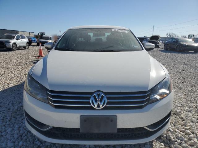 Photo 5 from auction – 2014 VOLKSWAGEN PASSAT S with VIN 1VWAT7A35EC023113