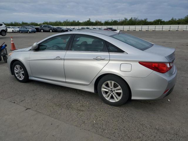 Photo 2 from auction – 2014 HYUNDAI SONATA GLS with VIN 5NPEB4AC3EH847024