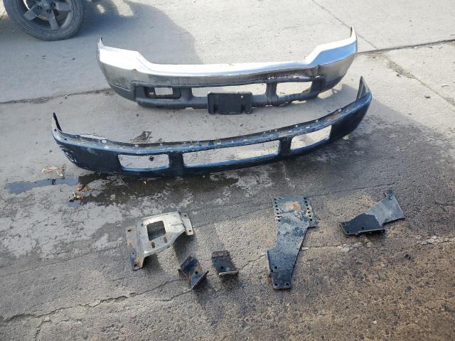 Photo 12 from auction – 2001 CHEVROLET SILVERADO with VIN 2GCEK19T711280556