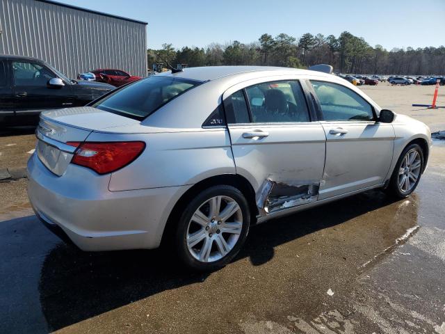 Photo 3 from auction – 2012 CHRYSLER 200 TOURIN with VIN 1C3CCBBB2CN125284
