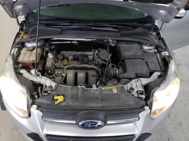 Снимка 11 от търг – 2014 FORD FOCUS SE с VIN 1FADP3F23EL196924