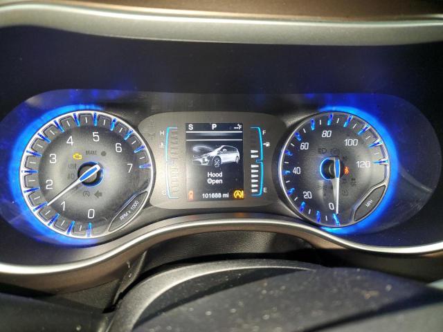 Photo 9 from auction – 2017 CHRYSLER PACIFICA T with VIN 2C4RC1BG5HR721950