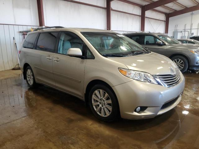 Photo 4 from auction – 2015 TOYOTA SIENNA XLE with VIN 5TDDK3DC2FS113567