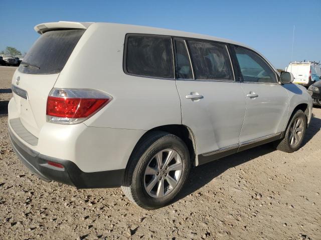Снимка 3 от търг – 2011 TOYOTA HIGHLANDER с VIN 5TDZK3EHXBS027630