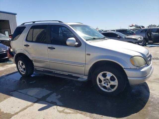 Photo 4 from auction – 2000 MERCEDES-BENZ ML 320 with VIN 4JGAB54E7YA151114