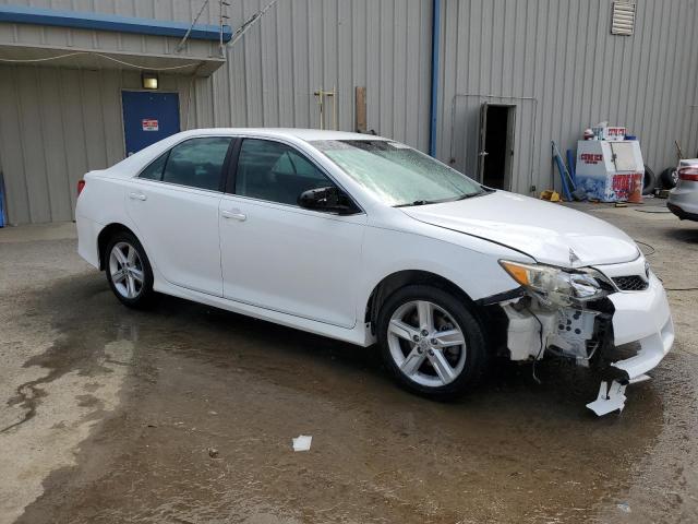 Photo 4 from auction – 2014 TOYOTA CAMRY L with VIN 4T1BF1FK3EU311410