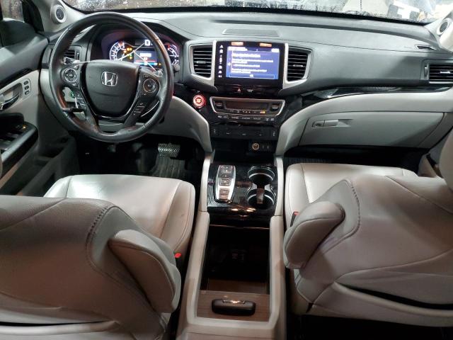 Photo 8 from auction – 2017 HONDA PILOT TOUR with VIN 5FNYF6H98HB054733