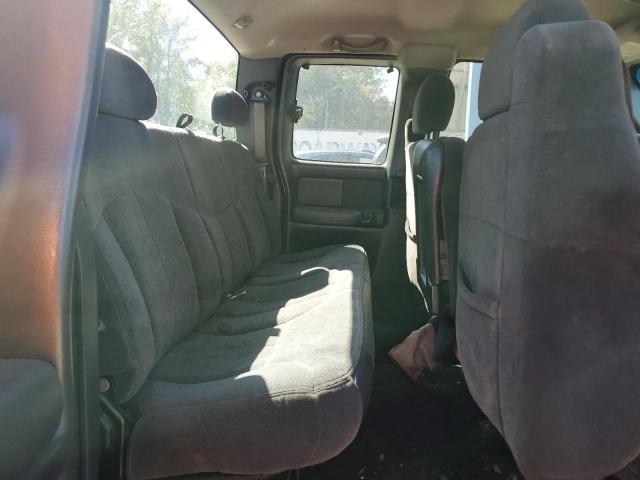 Photo 10 from auction – 2002 CHEVROLET SILVERADO with VIN 2GCEC19T021337985
