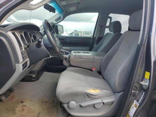 Photo 7 from auction – 2011 TOYOTA TUNDRA DOU with VIN 5TFUY5F14BX178253