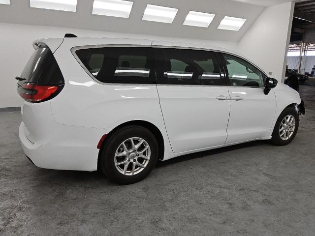Zdjęcie 3 z aukcji – 2024 CHRYSLER PACIFICA T z VIN 2C4RC1BG1RR141970