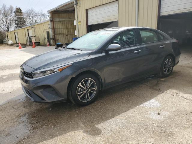 KIA FORTE LX 2023 with VIN 3KPF24AD3PE641934 - Photo from auction