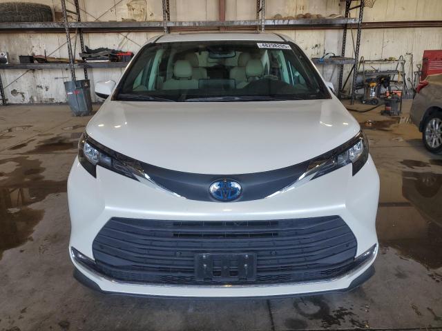 Photo 5 from auction – 2021 TOYOTA SIENNA XLE with VIN 5TDYRKEC1MS031672