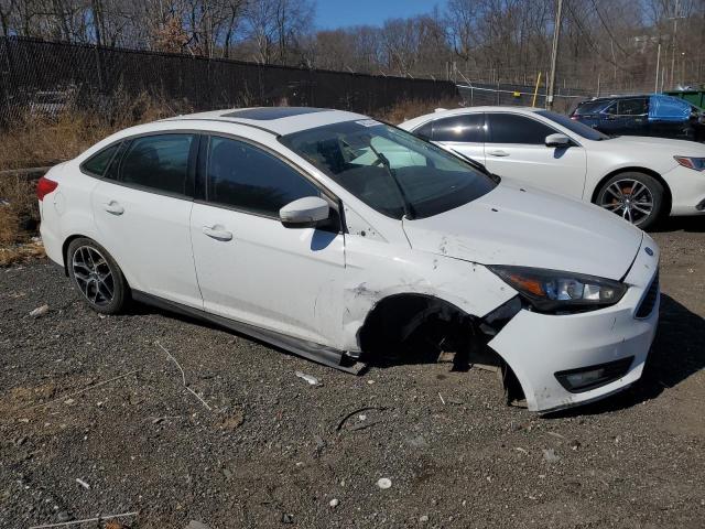 Снимка 4 от търг – 2017 FORD FOCUS SEL с VIN 1FADP3H22HL331523