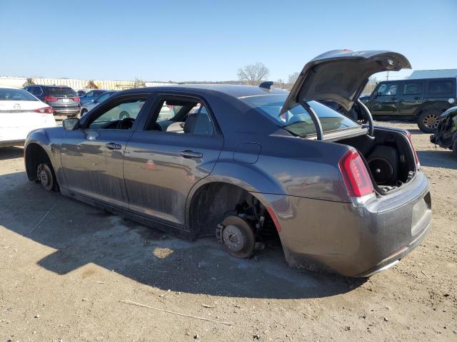 Photo 2 from auction – 2017 CHRYSLER 300 S with VIN 2C3CCAGG2HH631048