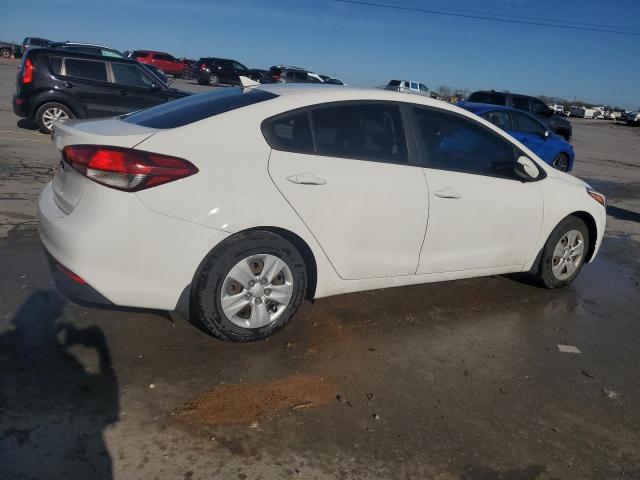 Photo 3 from auction – 2017 KIA FORTE LX with VIN 3KPFK4A76HE044482