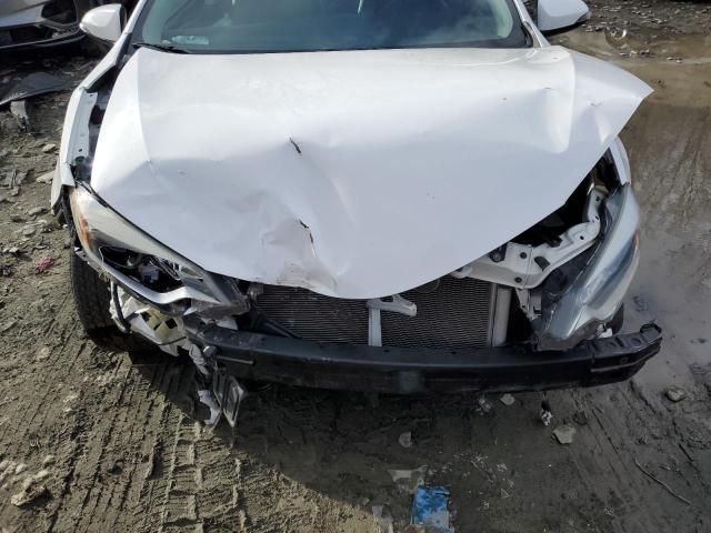 Photo 11 from auction – 2015 TOYOTA COROLLA L with VIN 2T1BURHE3FC233192