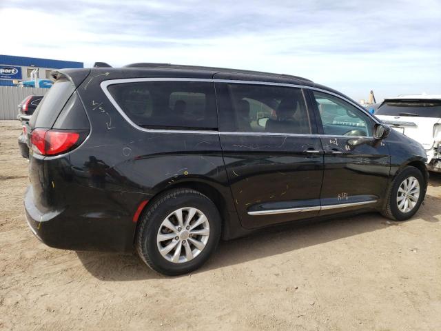 Photo 3 from auction – 2017 CHRYSLER PACIFICA T with VIN 2C4RC1BG0HR609220