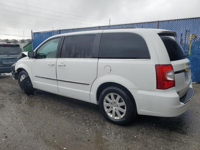 Photo 2 from auction – 2015 CHRYSLER TOWN & COU with VIN 2C4RC1BG3FR552041