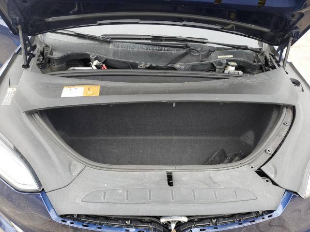 Photo 12 from auction – 2018 TESLA MODEL X with VIN 5YJXCDE2XJF120138