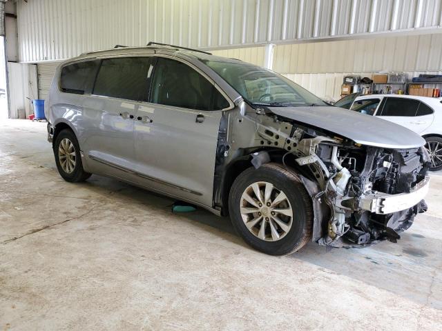 Фото 4 с аукциона – 2018 CHRYSLER PACIFICA T с VIN 2C4RC1BG5JR210616